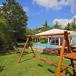 Aurora Holiday Гостевой дом 4*