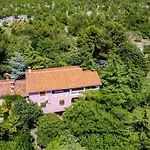 Гостевой дом Aurora Holiday 4*