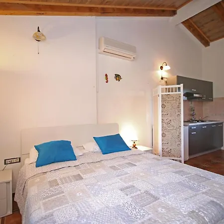 Aurora Holiday Raša