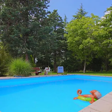 Aurora Holiday Raša