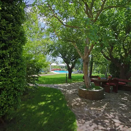 Gasthuis Aurora Holiday 4*