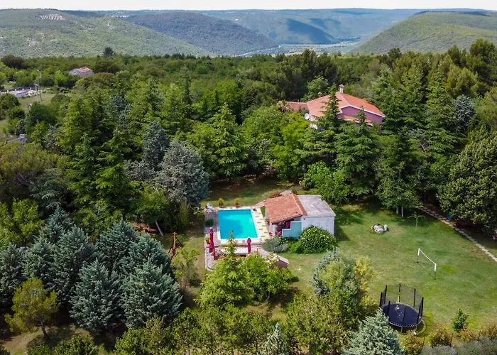 Aurora Holiday Gasthof