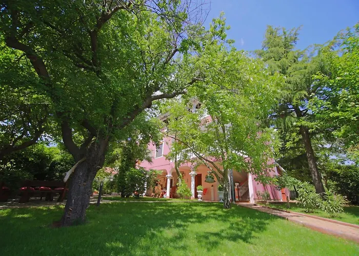 Gasthof Aurora Holiday 4*